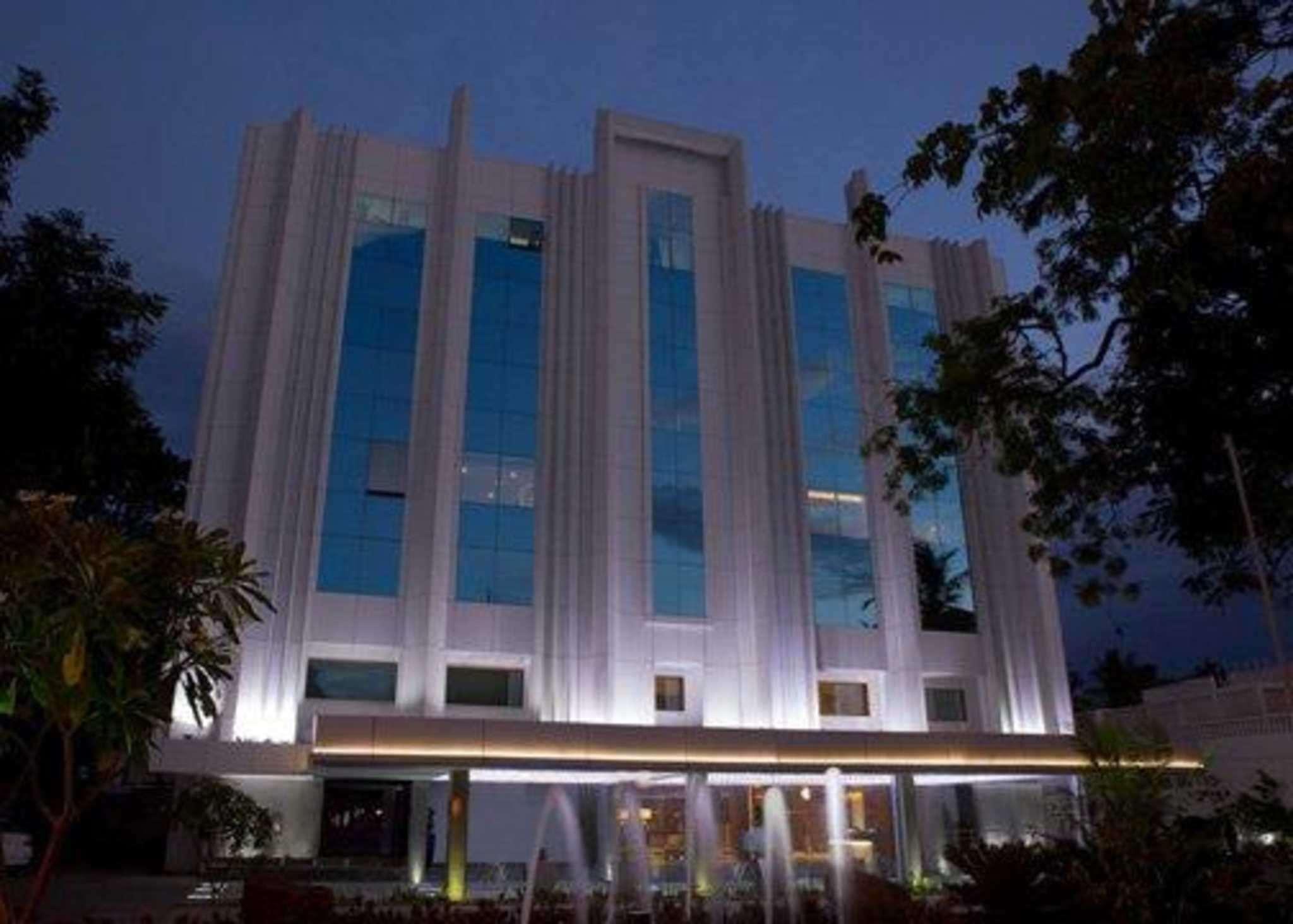 Clarion Hotel President Chennai Bagian luar foto